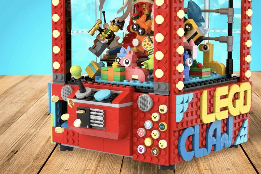 LEGO Ideas Claw machine