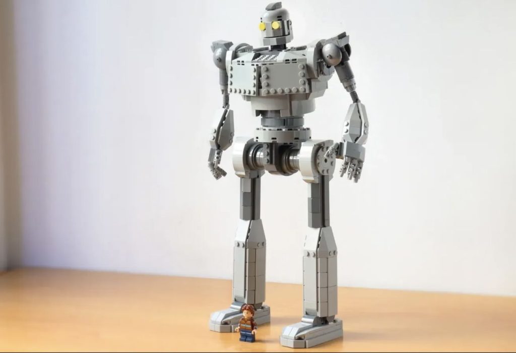 LEGO Ideas The Iron Giant in the Forest
